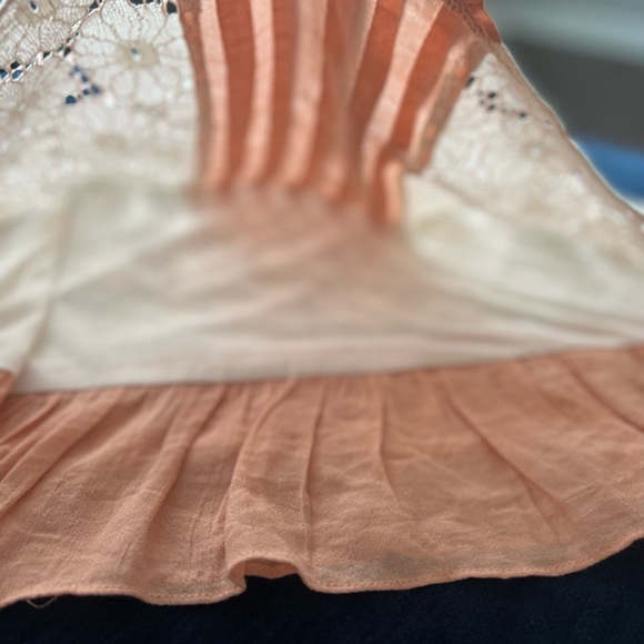 Altar’d State Sleeveless Blouse Size S - Picture 12 of 13